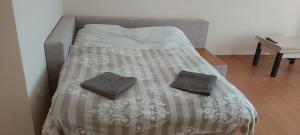 Запорізька 19 City Rooms