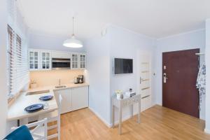 Apartament Hamptons - Relaks blisko plaży i Molo