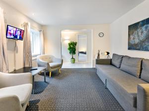 Deluxe Suite with Spa Bath room in Løgstør Parkhotel