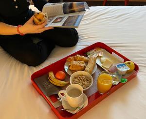 Hotels ibis Les Herbiers : photos des chambres