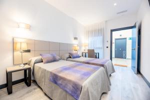 Large Double or Twin Room room in HOTEL IBERUM