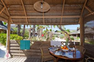 Complexes hoteliers Kon Tiki : Hutte Tiki Jardin - Bungalow 2 Chambres (4 Personnes)