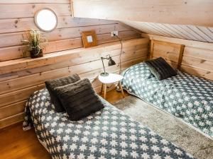 Holiday Home Vuosselinrinne 21a by Interhome