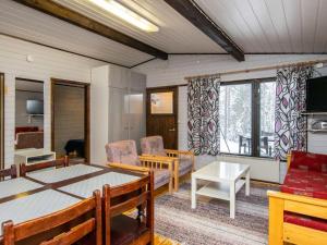 Holiday Home Hiekkasaari by Interhome