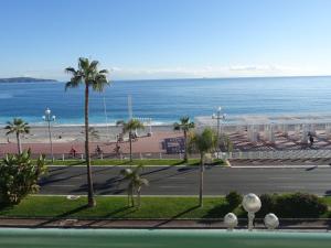 Appartements Apartment Les Yuccas Promenade des Anglais by Interhome : photos des chambres