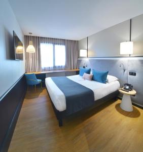 Hotels Hotel Le Roosevelt Lyon : photos des chambres