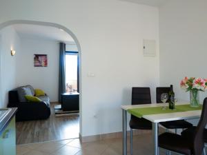 Apartment Rosić - KRK217 by Interhome