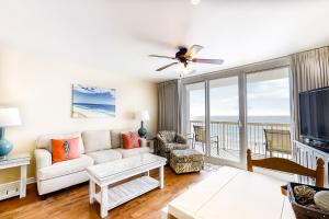 Apartment with Terrace room in Pelican Beach Resort