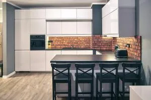 Uroczy Apartament z Garażem - Raciborowice