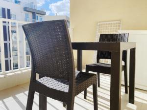 Vista Point - Cast Renting