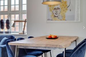 3- Skøn og lyst indrettet ferielejlighed