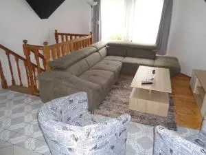 Holiday home in Balatonmariafürdo 19443 - Balatonmáriafürdő Vasútállomás