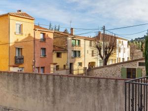 Maisons de vacances Alluring Holiday Home in Estagel with Private Pool : photos des chambres