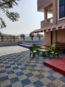 Royal Villa 3 - Lonavala 3BHK Bungalow with Swimming Pool