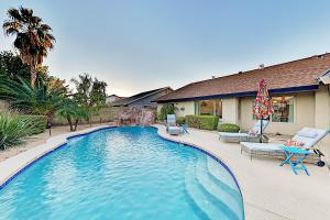 Four-Bedroom House room in Upgraded Retreat - Poolside Oasis Patio & Grill home