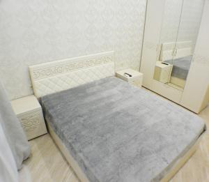 One-Bedroom Apartment room in 250-1 Студи+Комната для 4х