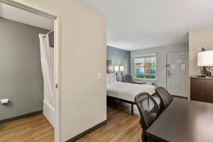 Queen Studio - Non-Smoking room in Extended Stay America Suites - San Jose - Milpitas - McCarthy Ranch