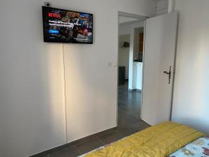 Appartements Joli T2 Climatise Nimes proche Gare et centre ville : photos des chambres