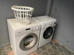 Recoleta Rentals - PH - Departamento Nuevo!