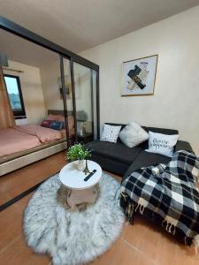 Lou Condo Rental