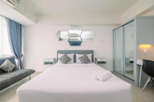 Brand New Studio Apartment at H Residence By Travelio