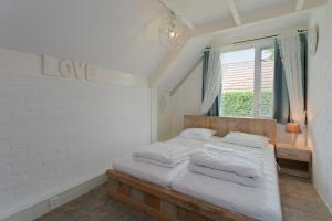 Jonkerstee 66 - Ouddorp De vrolijke noot Childfriendly near the beach - not for companies