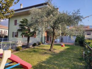 Family Garden Apartment