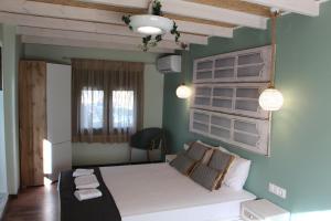 Lamprini's Deluxe Studios Thassos Greece