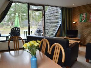 obrázek - Lovely Holiday Home in Limburg amid Lush Forest