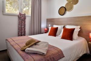 Comfort Apartment with sea view room in Sampiero Corso