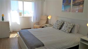 T1 Mira Praia 7 - Remodelado, Ar-Condicionado, Vista Mar, Wifi