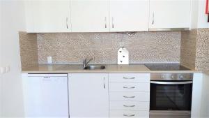 T1 Mira Praia 7 - Remodelado, Ar-Condicionado, Vista Mar, Wifi