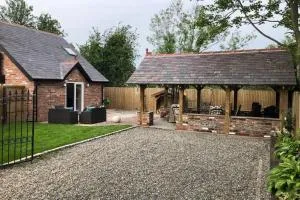 Dove Nest Cottage Blackpool Lytham St Annes - Marton