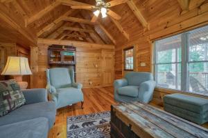 Saluda Cabin Home Amazing Mountain Views Pets Ok