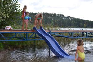 Dom Letniskowy na Kaszubach z podgrzewanym basenem
