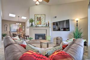 Access to South Mtn Park! Sunny Phoenix Retreat