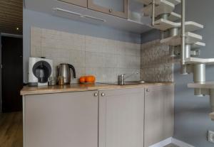 HolidayHomePL SLAVIA NEW 012 z antresolą i balkonem przy plaży