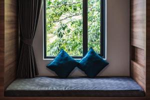 VIX Bangkok at Victory Monument