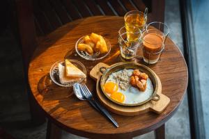 VIX Bangkok at Victory Monument