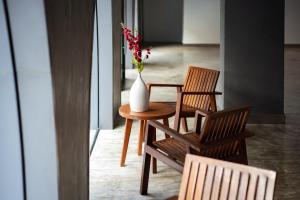 VIX Bangkok at Victory Monument