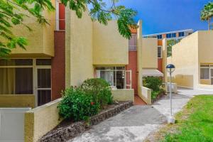 Complex Cortijo, Las Americas, Pool, Parking LA45