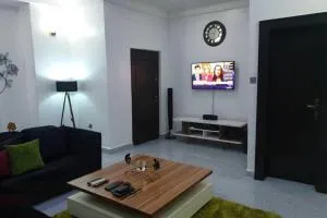Well furnished and spacious 2 bedroom apartment - Rubuchi