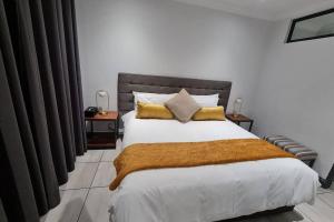 Upmarket one-bedroom apartment at Menlo Park