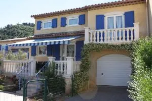 Villa Prestige côté calme du domaine de vacances - 8 pers 4 ch 2 sdb 120m2 - Gonfaron