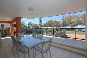 Pacific Reef by Kacys