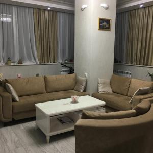 Сдается уютная двухкомнатная квартира с джакузи в Батуми