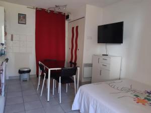 à la montagne en famille App106