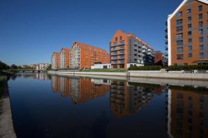 APARTLOGY Aura2 105 Experience intelligent living while travelling