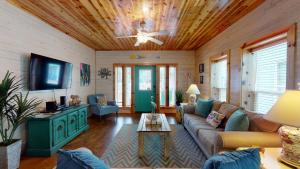 Three-Bedroom Townhouse room in Reel Beachy The Commons Townhouse