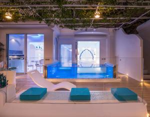 Luxus Suite mit eigenem Pool und Meerblick